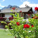 Gardenia Apartment